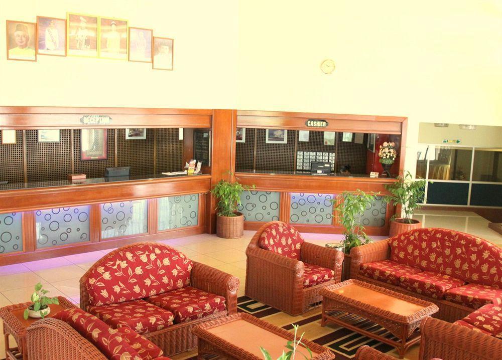 Oyo 89693 Perkasa Hotel Keningau Near Hospital Keningau Zewnętrze zdjęcie