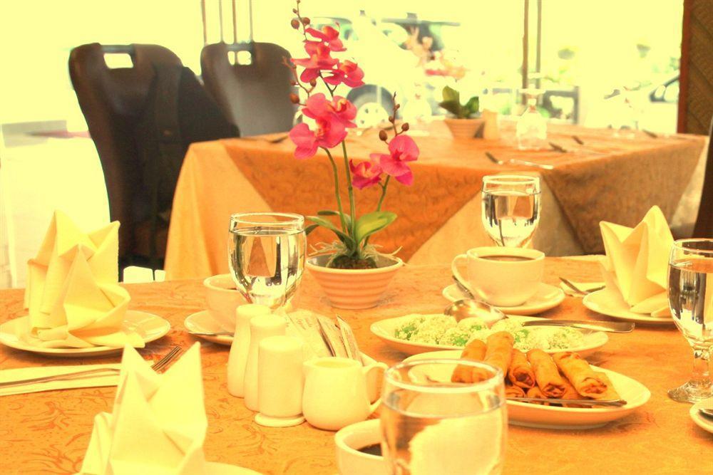 Oyo 89693 Perkasa Hotel Keningau Near Hospital Keningau Zewnętrze zdjęcie