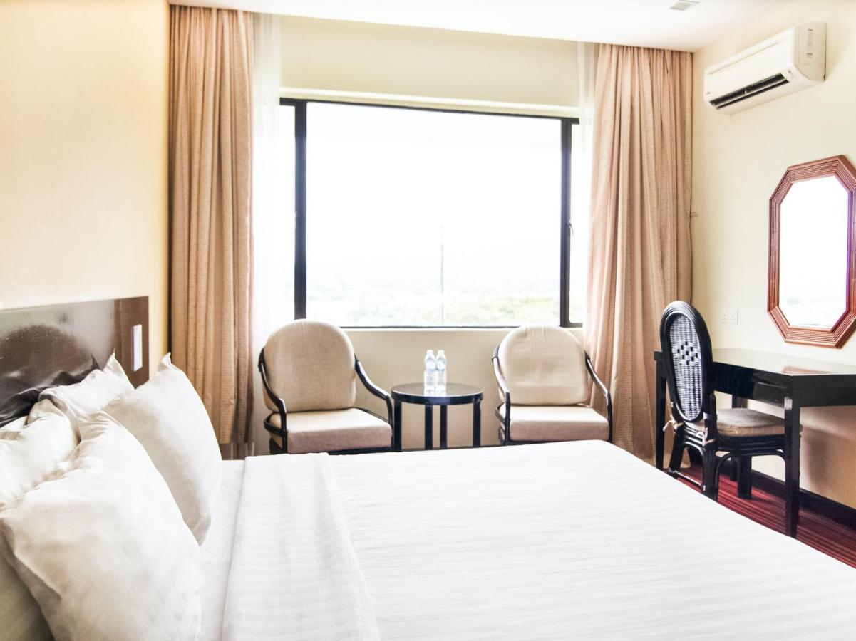 Oyo 89693 Perkasa Hotel Keningau Near Hospital Keningau Zewnętrze zdjęcie