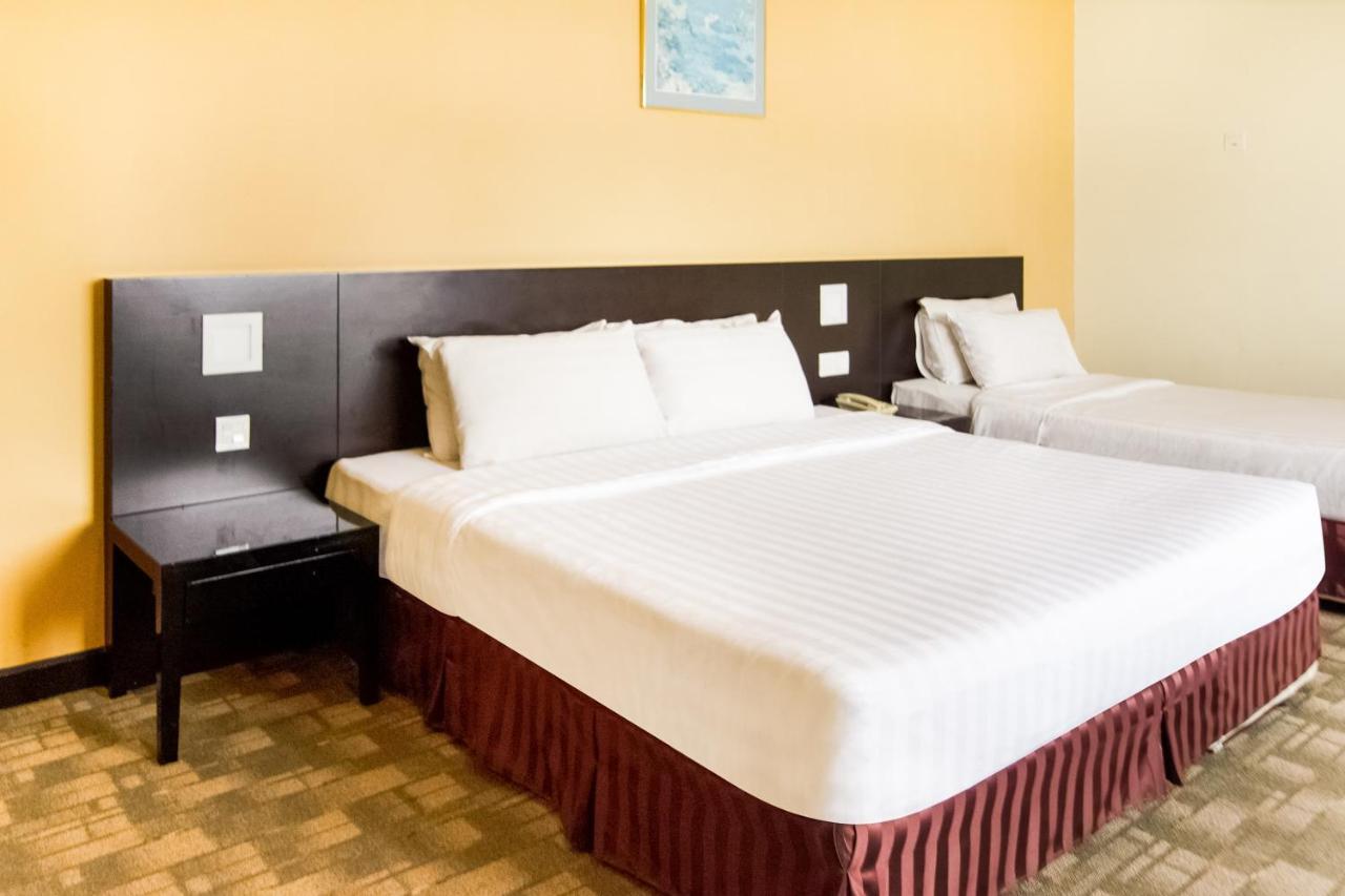 Oyo 89693 Perkasa Hotel Keningau Near Hospital Keningau Zewnętrze zdjęcie