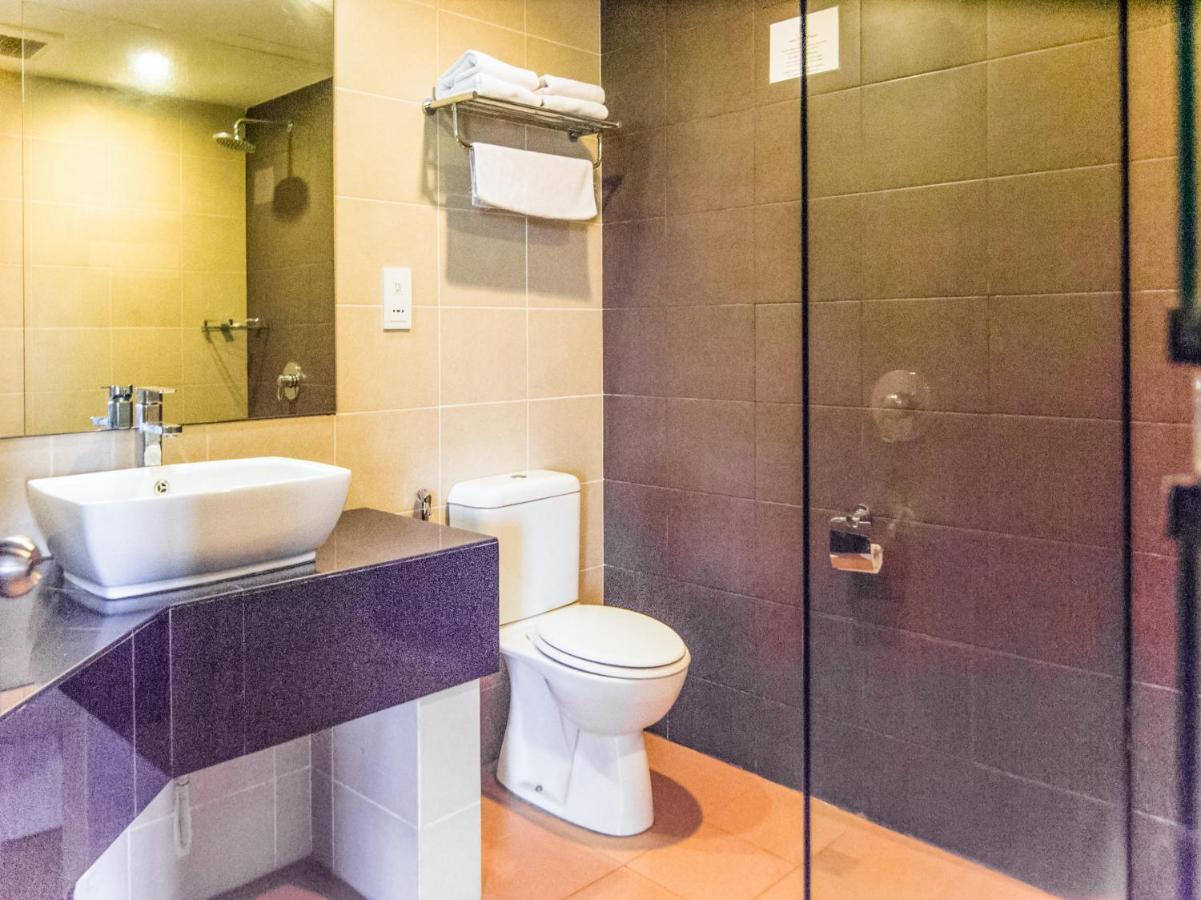 Oyo 89693 Perkasa Hotel Keningau Near Hospital Keningau Zewnętrze zdjęcie
